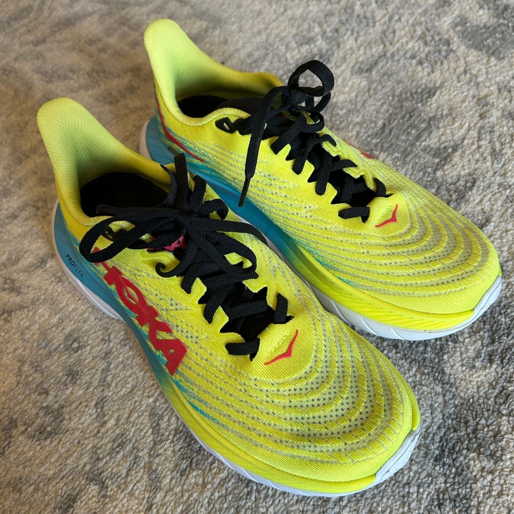 Hoka One One ProFly+ Vibrant Yellow Running Shoes Size 8